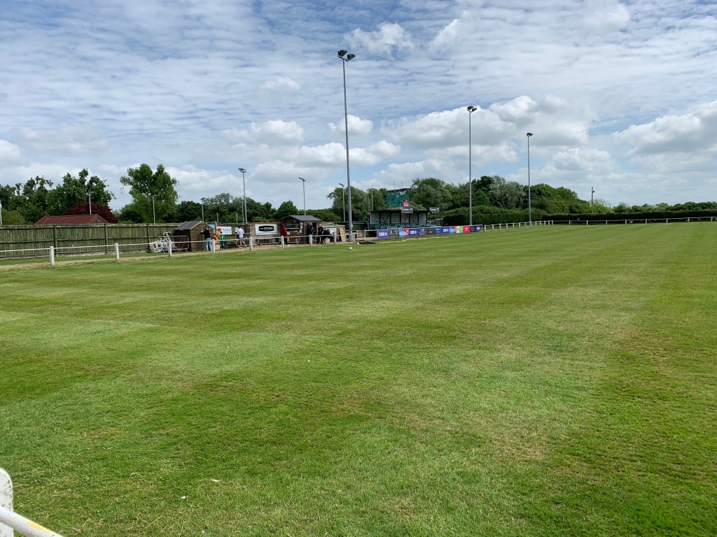 Newport Pagnell Town FC – A community full of excitement